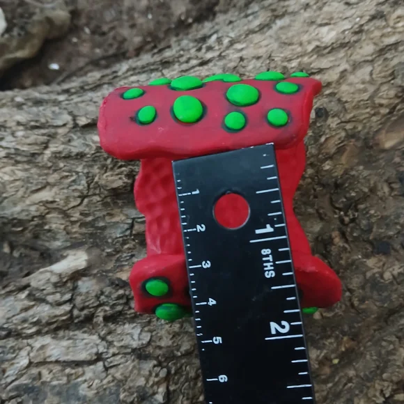 Red and Green Polka Dot Bracelet - Picture 9 of 9